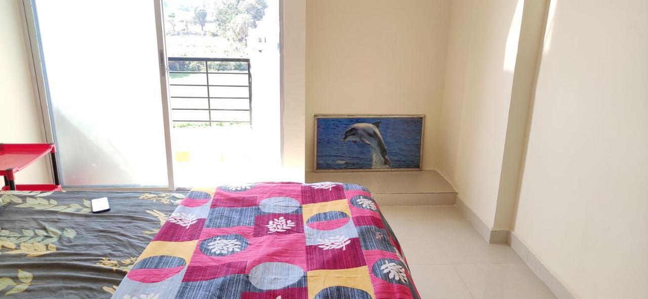 Untrained & Unplanned Apartment Jabalpur Exterior photo